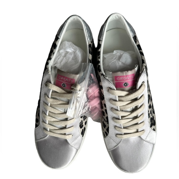 GREATS Reign Sneaker Silver and Animal Print with Additional Pair of Pink Laces - Picture 4 of 8